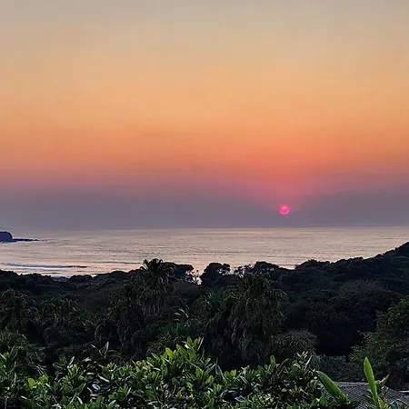 Coram Deo Saltywaves Double En-Suite Rooms With Sea Views Coffee Bay Exterior photo