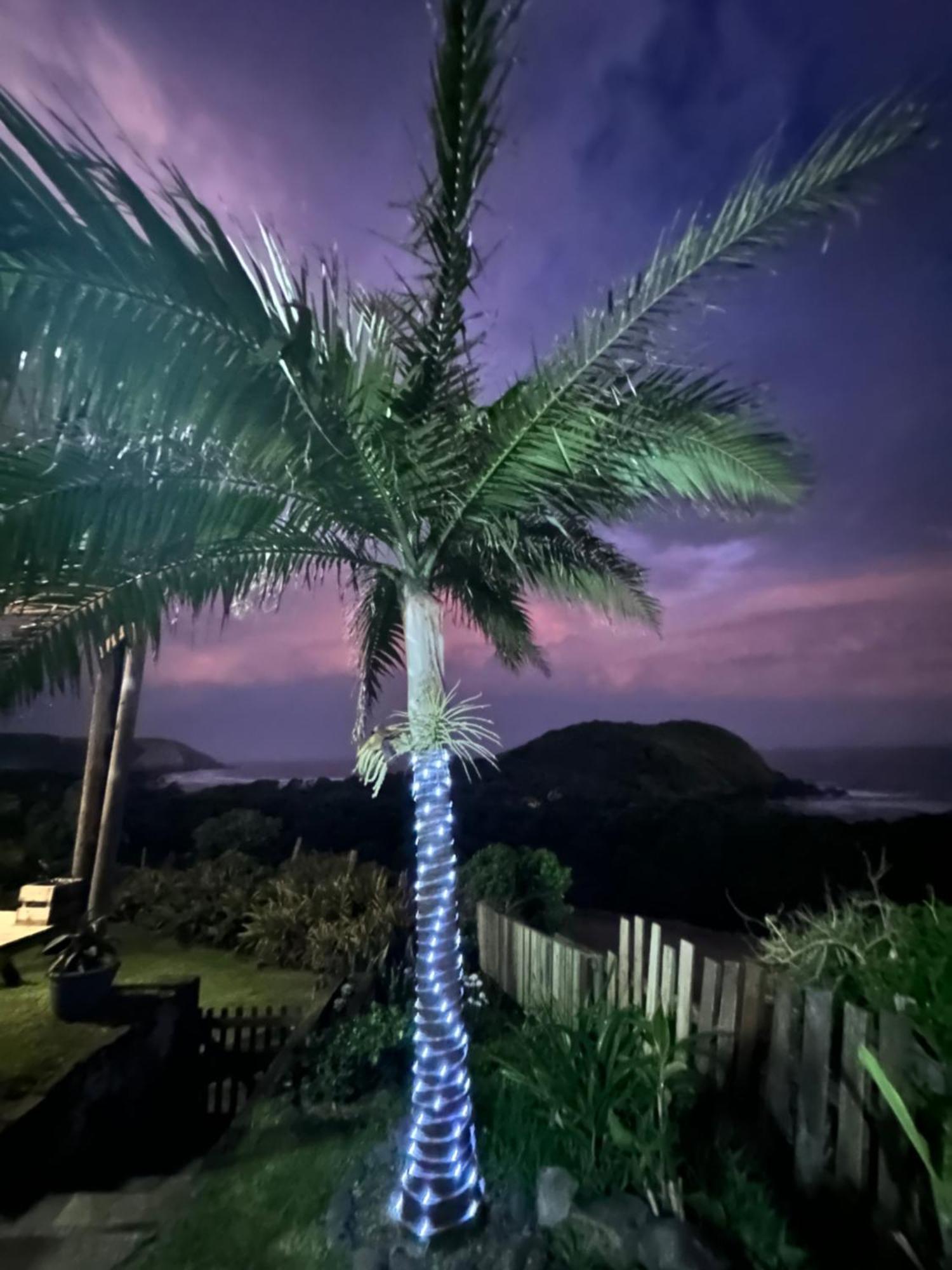 Coram Deo Saltywaves Double En-suite With Sea Views * Coffee Bay
